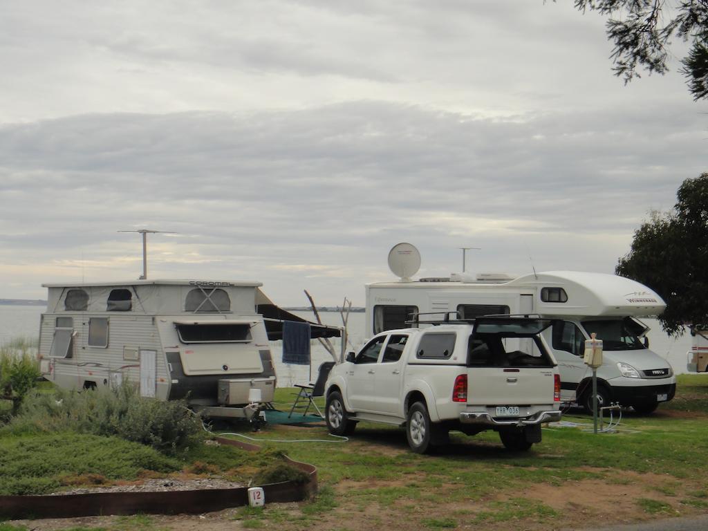 Lake Albert Caravan Park Hotel Meningie Exterior foto