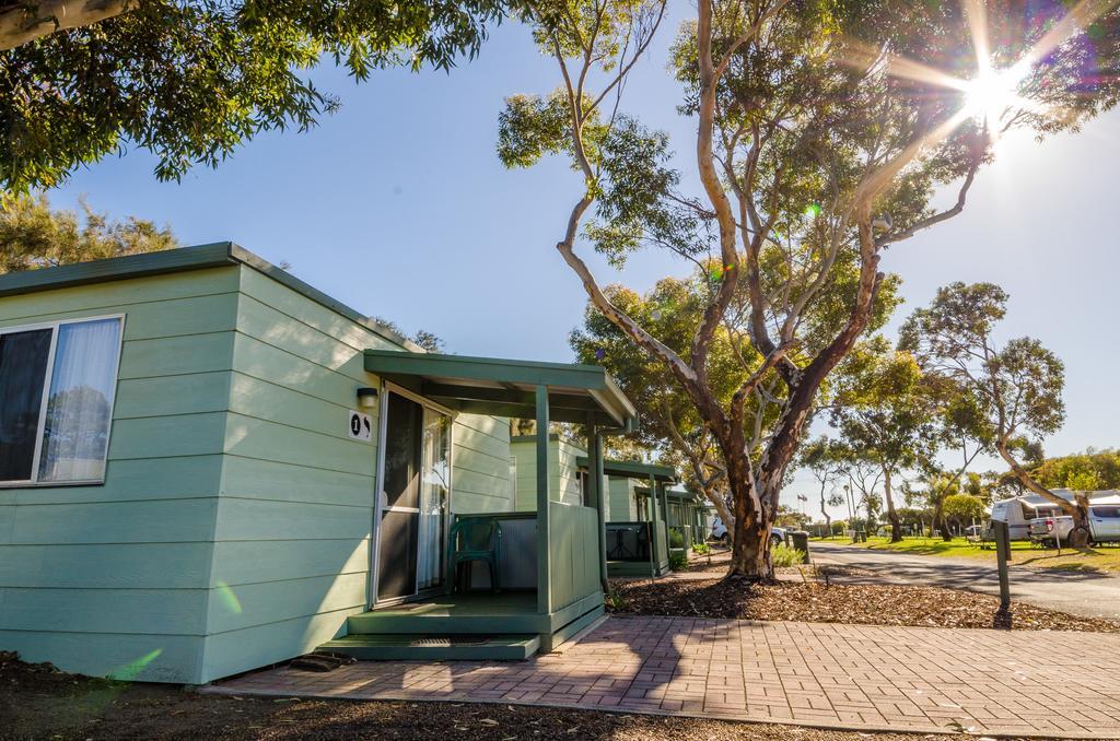 Lake Albert Caravan Park Hotel Meningie Exterior foto