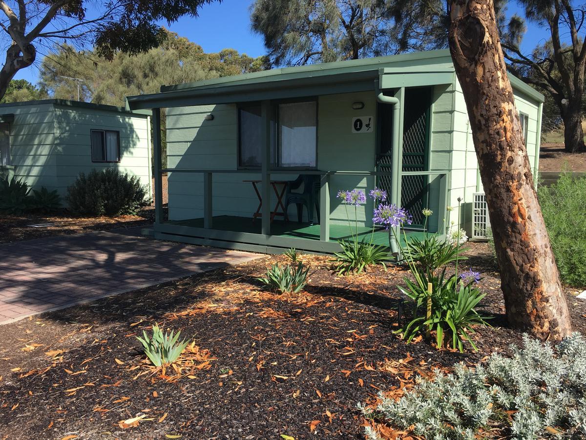 Lake Albert Caravan Park Hotel Meningie Exterior foto