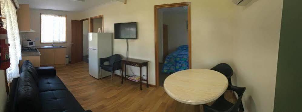 Lake Albert Caravan Park Hotel Meningie Exterior foto